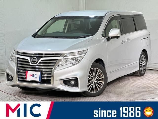 Nissan ELGRAND 2014 — фото автомобиля