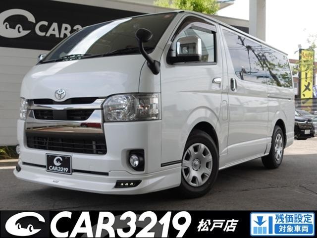 Toyota HIACE VAN 2022 — фото автомобиля 1