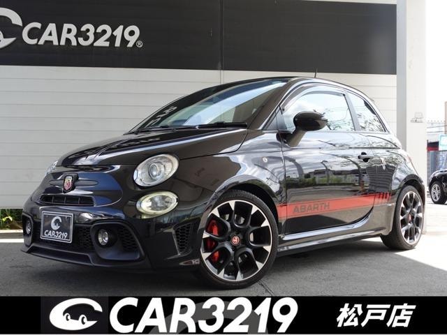 Abarth 595 2017 — фото автомобиля 1