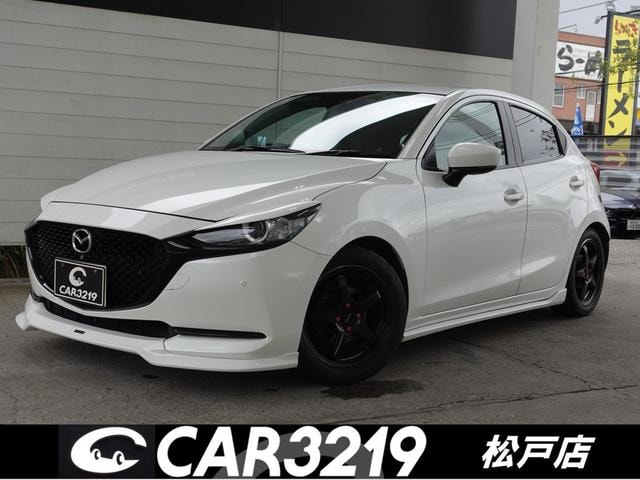 Mazda 2 2020 — фото автомобиля 1