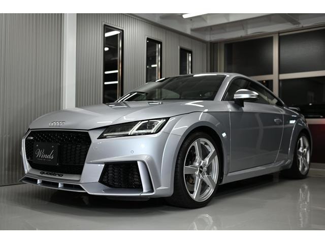 Audi TT RS COUPE 2017 — фото автомобиля