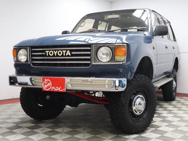 Toyota LAND CRUISER 80 1992 — фото автомобиля