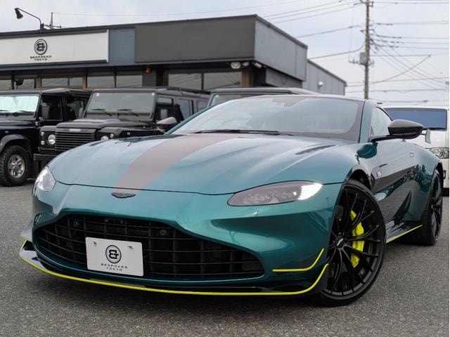 Aston Martin VANTAGE 2023 — фото автомобиля
