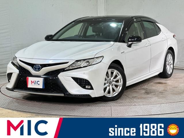 Toyota CAMRY 2019 — фото автомобиля