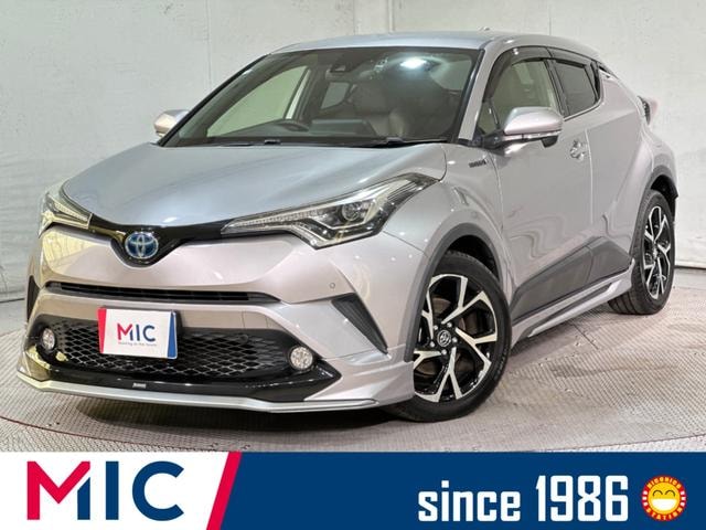 Toyota C-HR 2018 — фото автомобиля 1