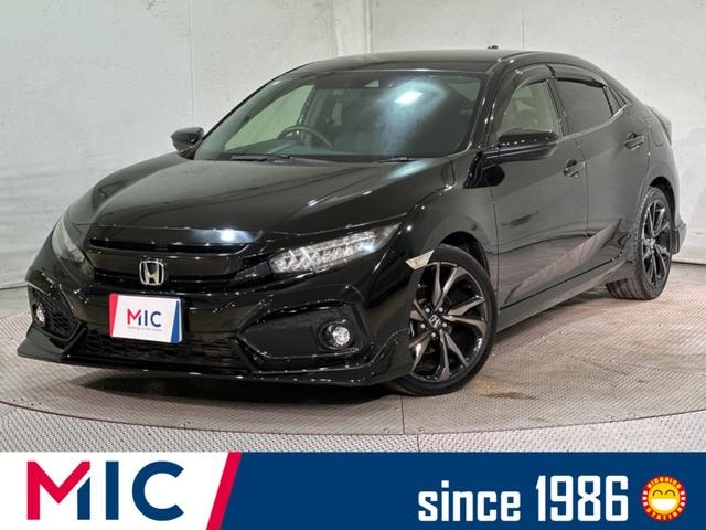Honda CIVIC 2018 — фото автомобиля 1