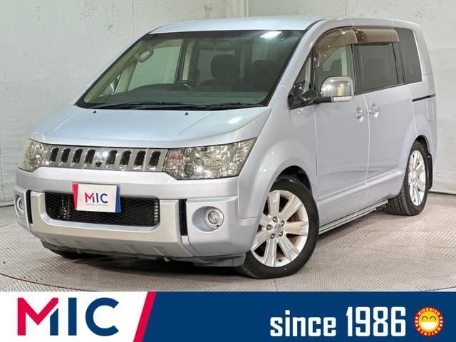 Mitsubishi DELICA D:5 2008 — фото автомобиля 1