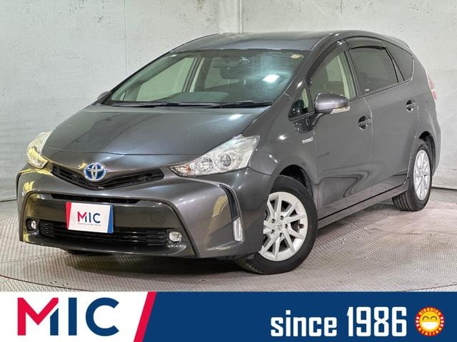 Toyota PRIUS ALPHA 2015 — фото автомобиля 1