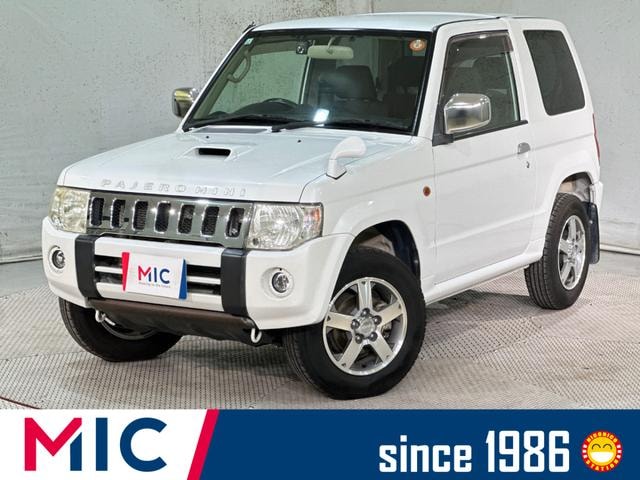 Mitsubishi PAJERO MINI 2011 — фото автомобиля 1