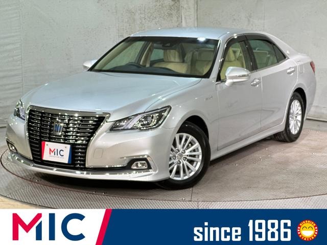 Toyota CROWN HYBRID 2017 — фото автомобиля 1