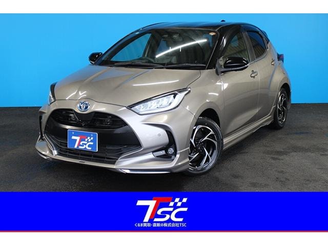 Toyota YARIS 2020 — фото автомобиля