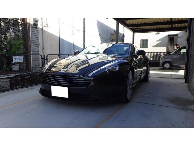 Aston Martin DB9 2013 — фото автомобиля