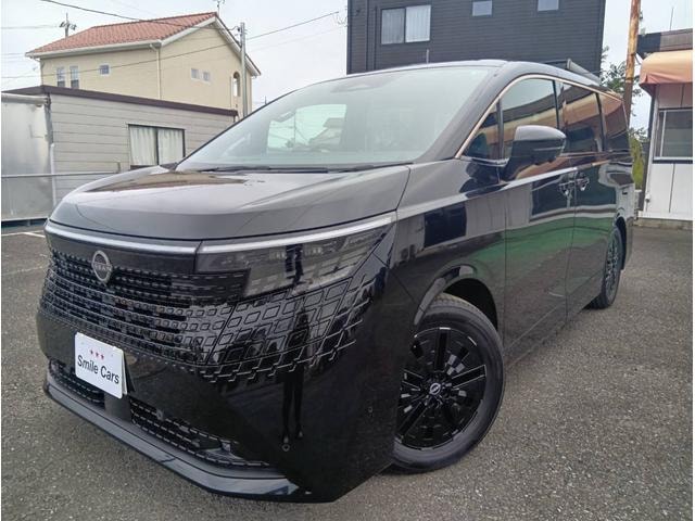 Nissan ELGRAND 2026 — фото автомобиля