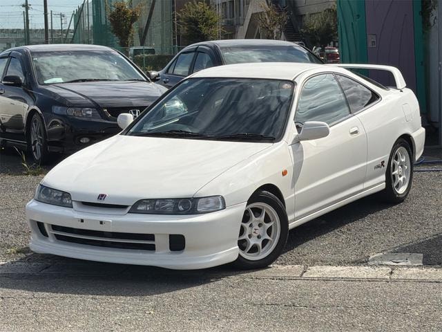 Honda INTEGRA 1995 — фото автомобиля 1