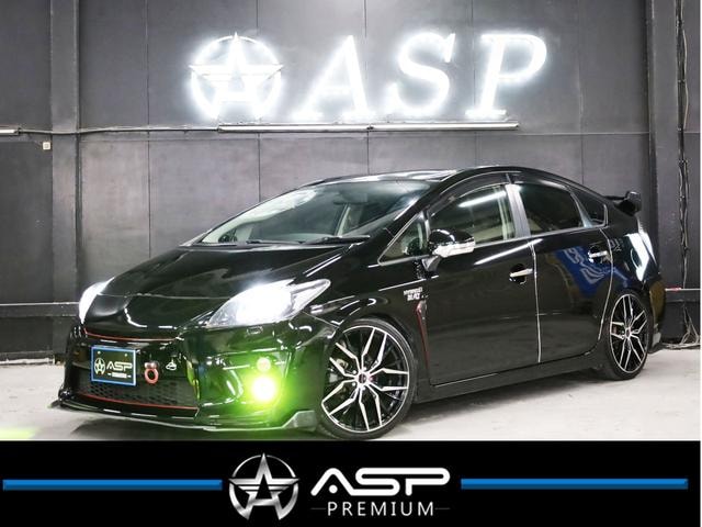 Toyota PRIUS 2010 — фото автомобиля 1