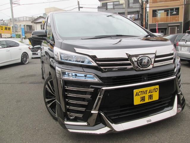 Toyota VELLFIRE 2018 — фото автомобиля 1