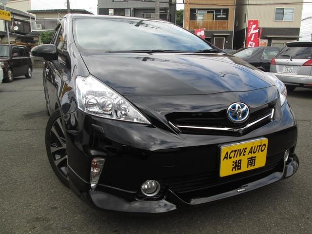 Toyota PRIUS ALPHA 2013 — фото автомобиля 1