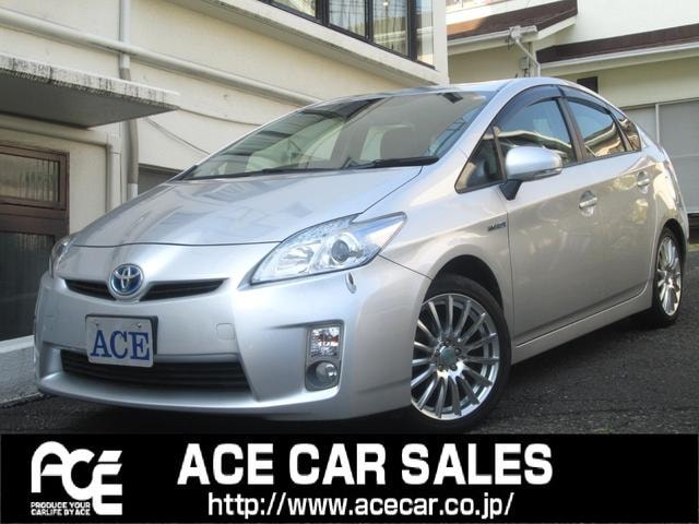 Toyota PRIUS 2010 — фото автомобиля
