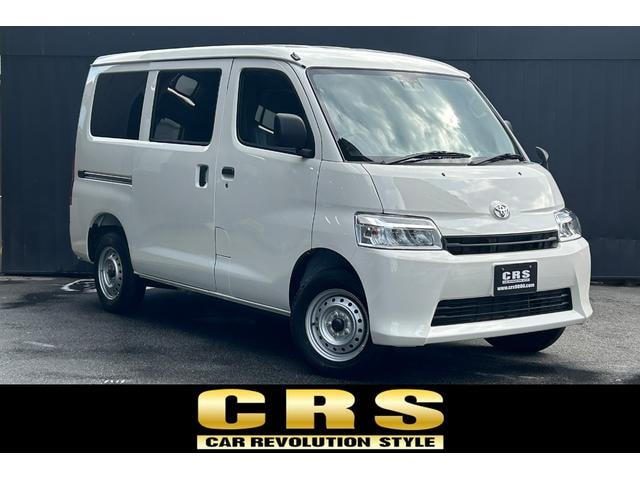Toyota TOWNACE VAN 2026 — фото автомобиля 1