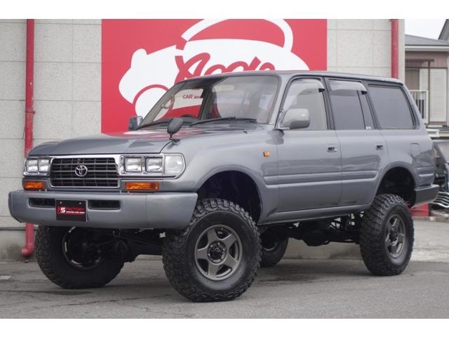 Toyota LAND CRUISER 80 1996 — фото автомобиля