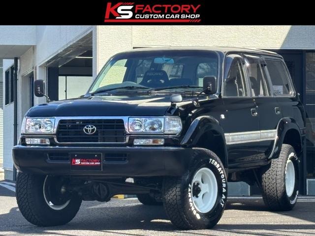 Toyota LAND CRUISER 80 1996 — фото автомобиля