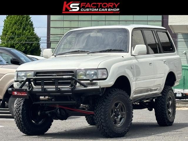 Toyota LAND CRUISER 80 1993 — фото автомобиля