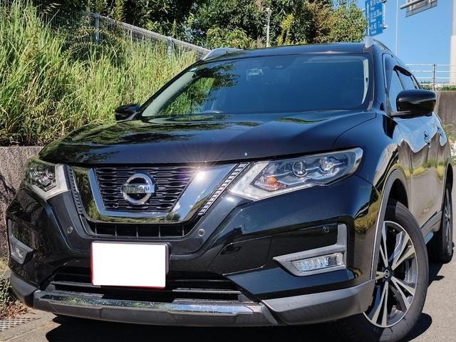 Nissan X-TRAIL 2018 — фото автомобиля 1