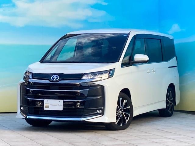 Toyota NOAH 2025 — фото автомобиля 1
