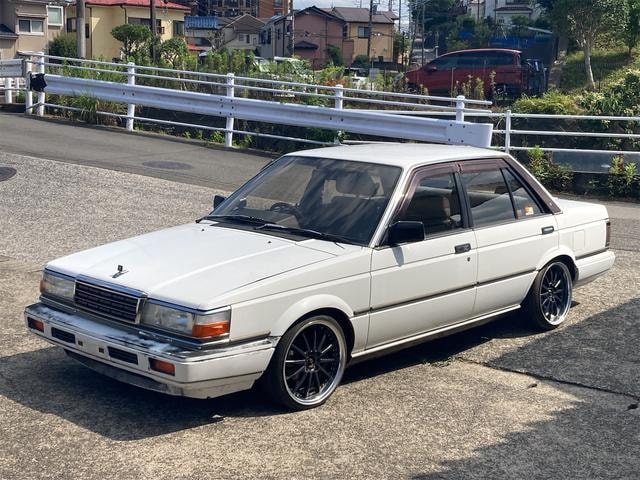 Nissan LAUREL SPIRIT 1987 — фото автомобиля