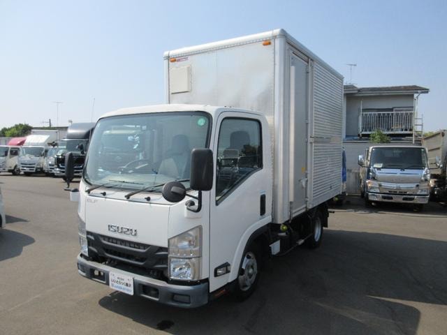 Isuzu ELF TRUCK 2018 — фото автомобиля