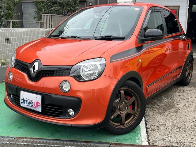 Renault TWINGO 2018 — фото автомобиля 1