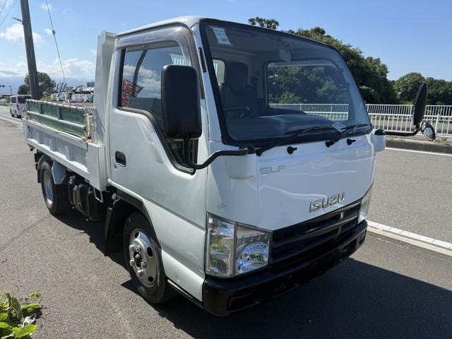 Isuzu ELF TRUCK 2010 — фото автомобиля