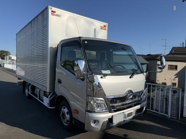 Hino DUTRO 2020 — фото автомобиля