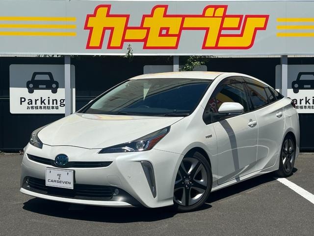 Toyota PRIUS 2019 — фото автомобиля 1