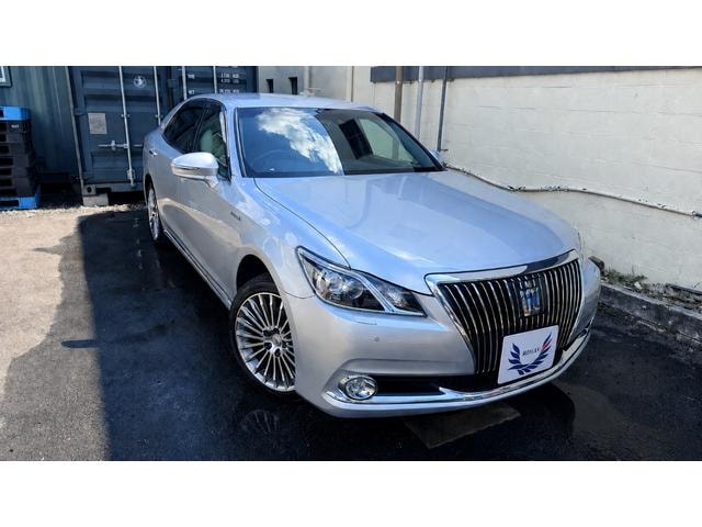 Toyota CROWN MAJESTA 2016 — фото автомобиля 1