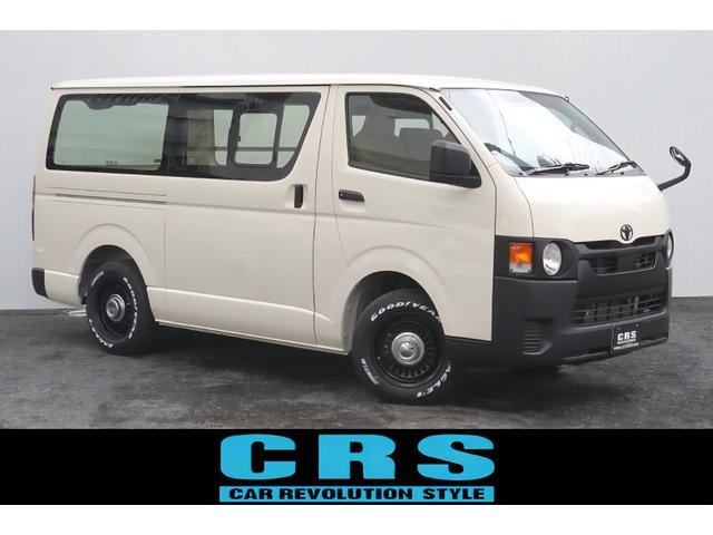Toyota HIACE VAN 2026 — фото автомобиля
