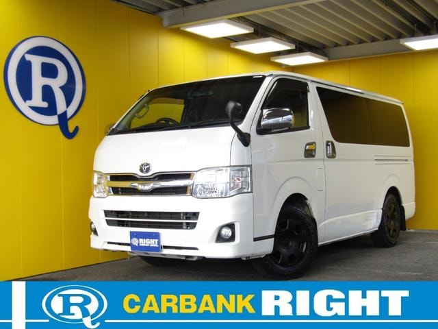 Toyota REGIUS ACE VAN 2011 — фото автомобиля