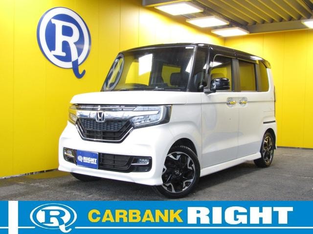 Honda N-BOX CUSTOM 2018 — фото автомобиля 1