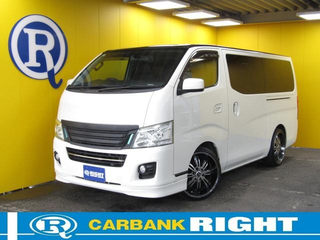 Nissan NV350CARAVAN VAN 2012 — фото автомобиля 1