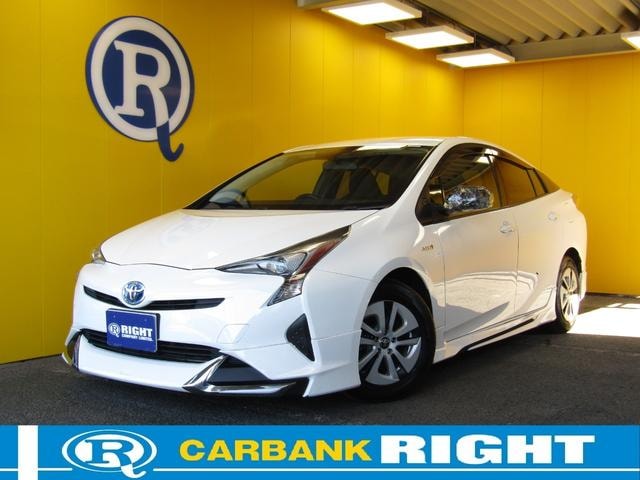 Toyota PRIUS 2016 — фото автомобиля 1