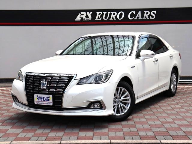 Toyota CROWN HYBRID 2015 — фото автомобиля 1