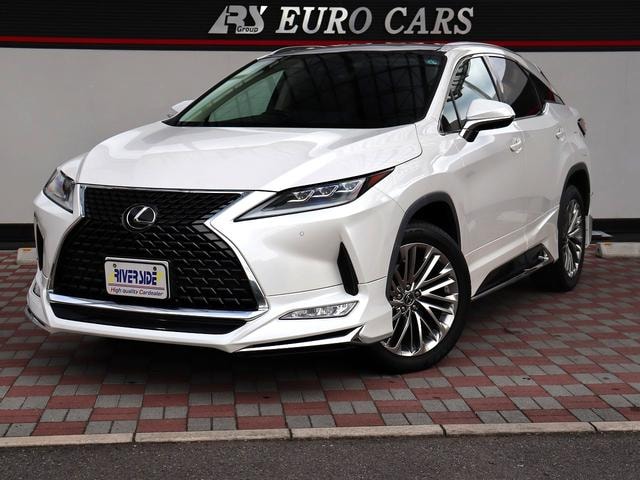 Lexus RX 2020 — фото автомобиля 1