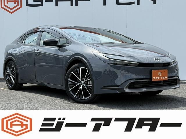 Toyota PRIUS 2023 — фото автомобиля 1