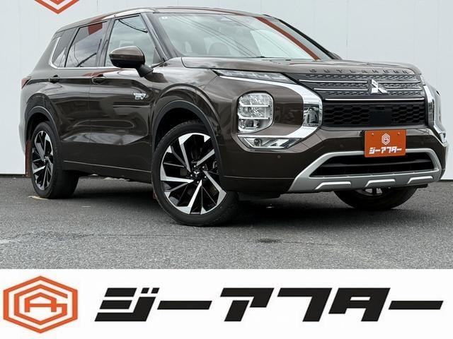 Mitsubishi OUTLANDER PHEV 2022 — фото автомобиля 1