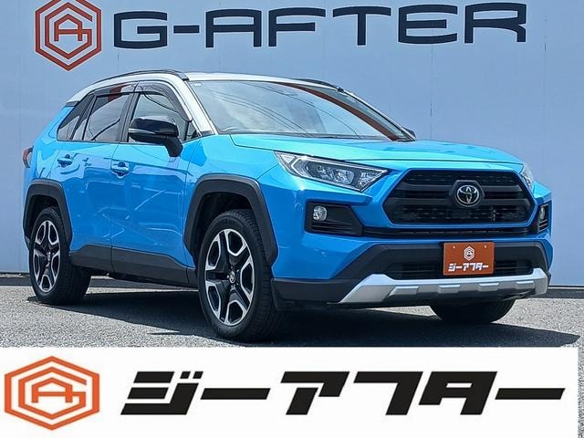 Toyota RAV4 2019 — фото автомобиля