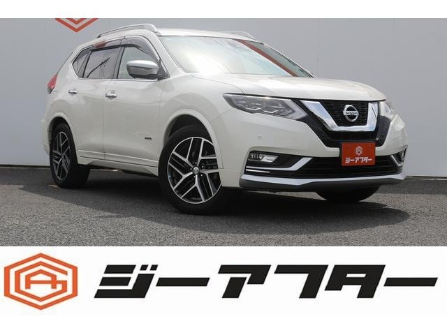 Nissan X-TRAIL 2017 — фото автомобиля 1