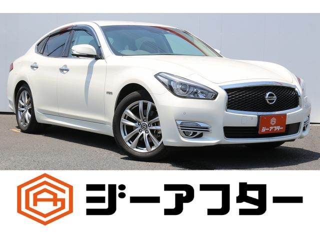 Nissan FUGA HYBRID 2022 — фото автомобиля