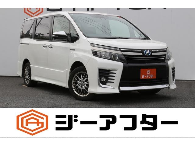 Toyota VOXY 2016 — фото автомобиля 1