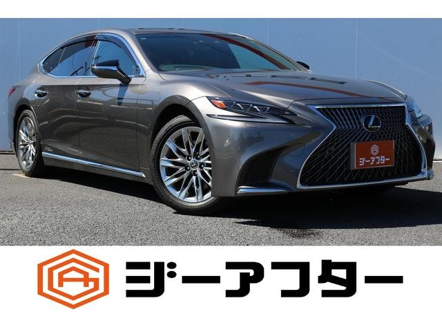 Lexus LS 2018 — фото автомобиля 1