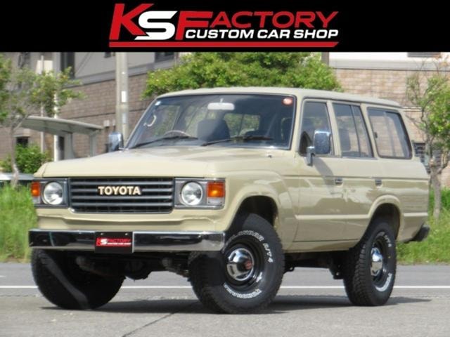 Toyota LAND CRUISER 60 1988 — фото автомобиля 1